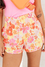 Load image into Gallery viewer, Printed High Waist Shorts
