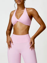 Load image into Gallery viewer, Twisted Halter Neck Active Bra
