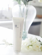 Load image into Gallery viewer, 1st Live Stream Items AUG 2nd |ageLOC Dermatic Effects Cream by NuSkin | DIBS LOC
