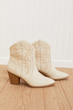 Load image into Gallery viewer, Qupid Texas Trip Embroidered Cowboy Booties
