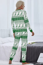 Load image into Gallery viewer, Reindeer and Snowflake Print Pajama Set
