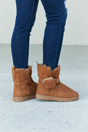 Forever Link Buckle Belted Pouch Booties