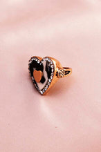 Load image into Gallery viewer, Stone Heart Shaped Ring
