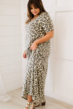Load image into Gallery viewer, Zenana Born to be Wild Full Size Run Leopard Print Maxi Dress with Pockets
